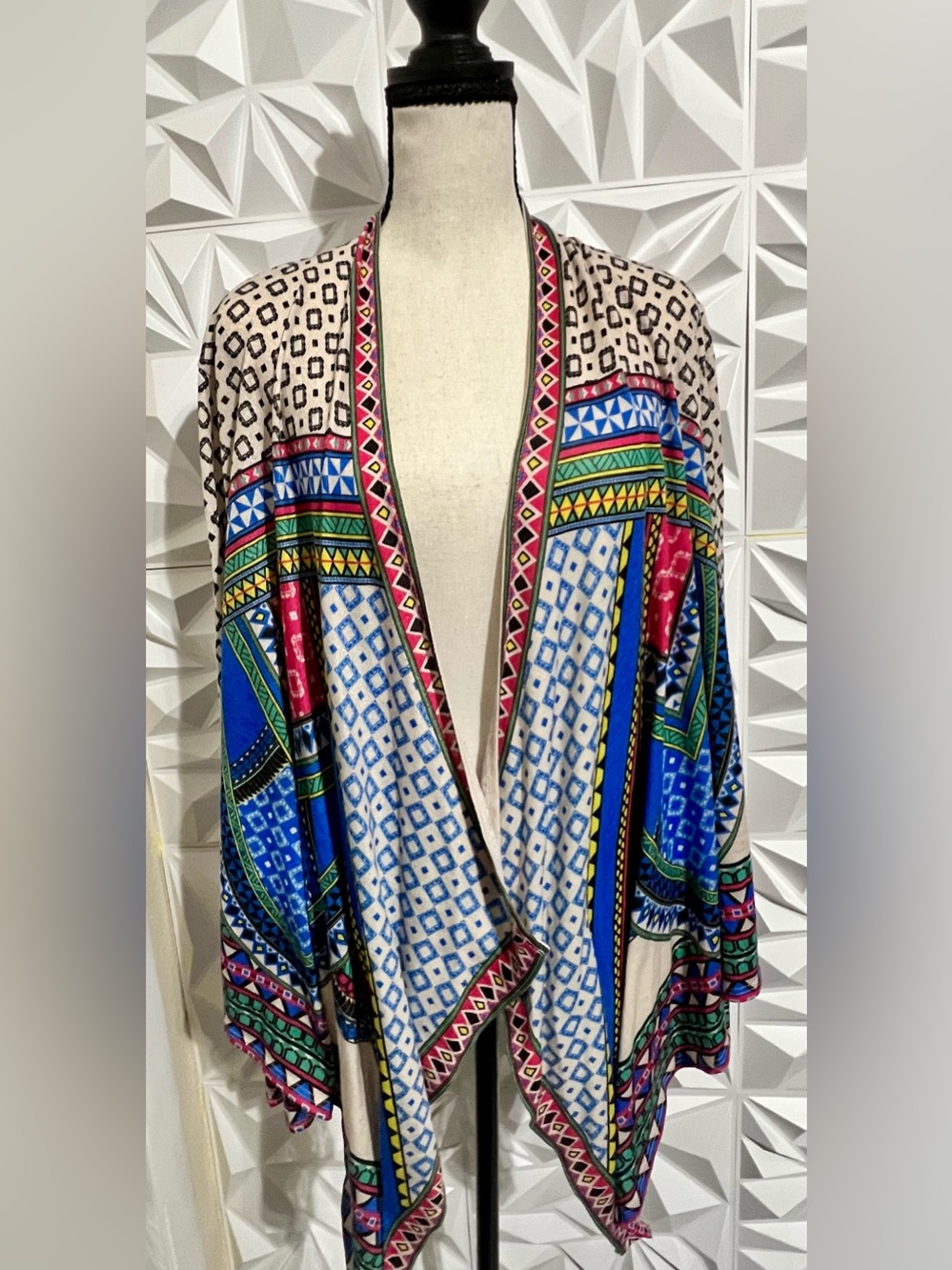 FLYING TOMATO Aztec Ligh Weight Open Front Green Pink  Cardigan - One Size